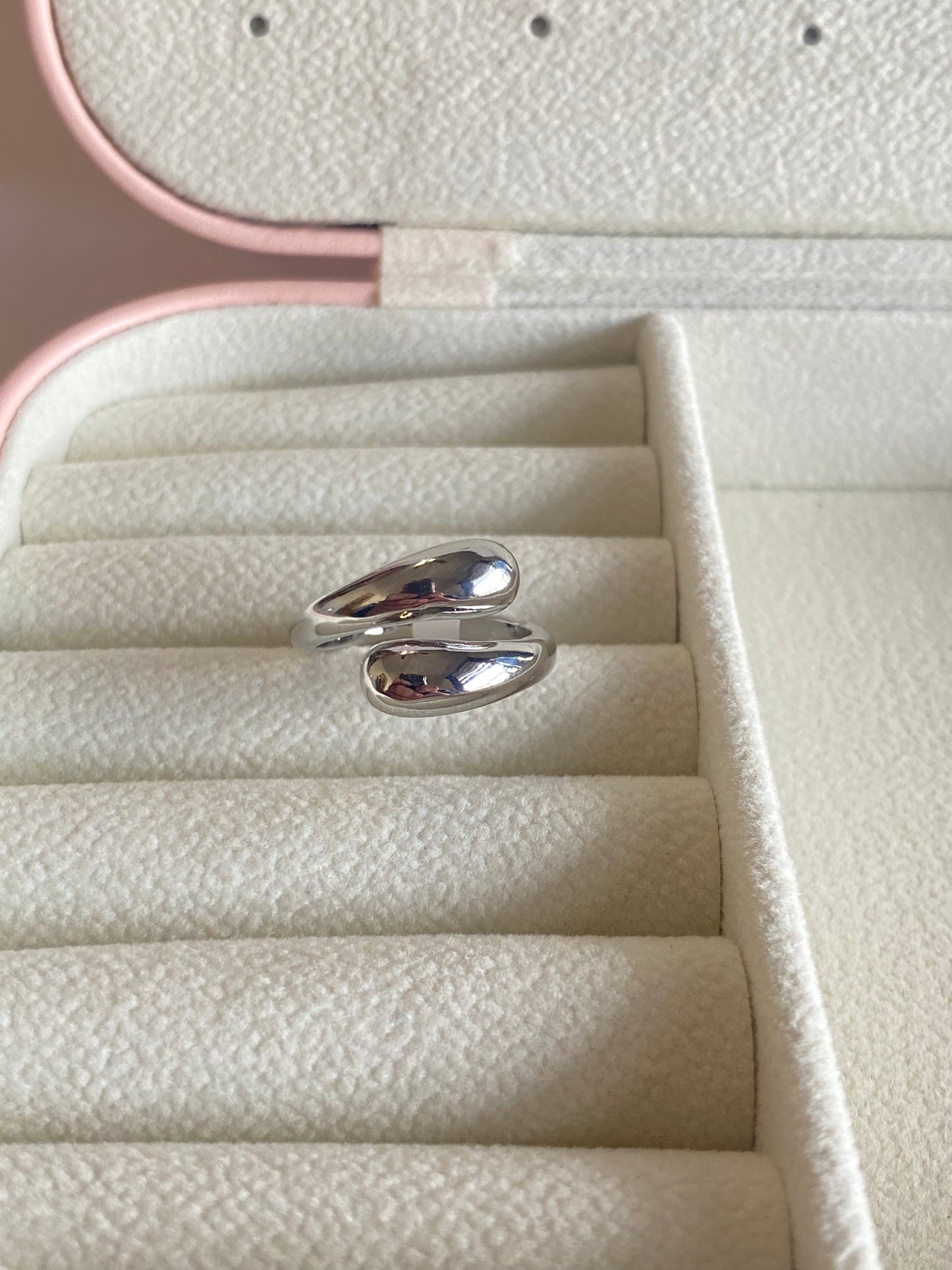Anillo doble gota