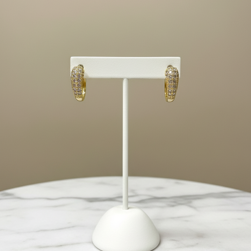 Arracadas Asimetrica Zirconia Dorada y Plateada