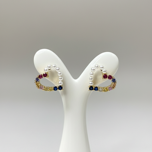 Aretes Corazón Mitad Colores y Perlas
