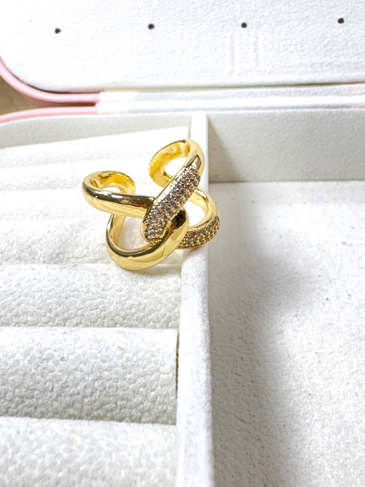Anillo Cruz Mitad Zirconia
