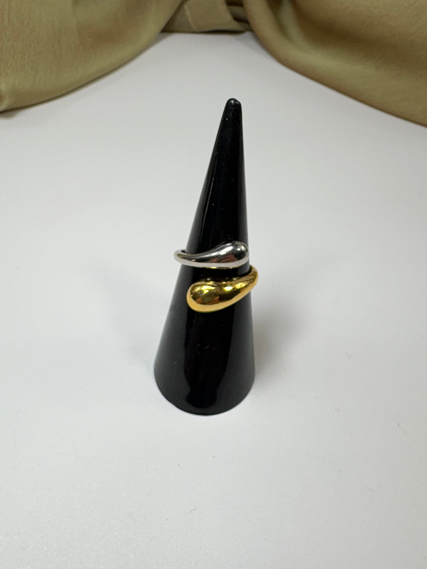 Anillo doble gota bicolor