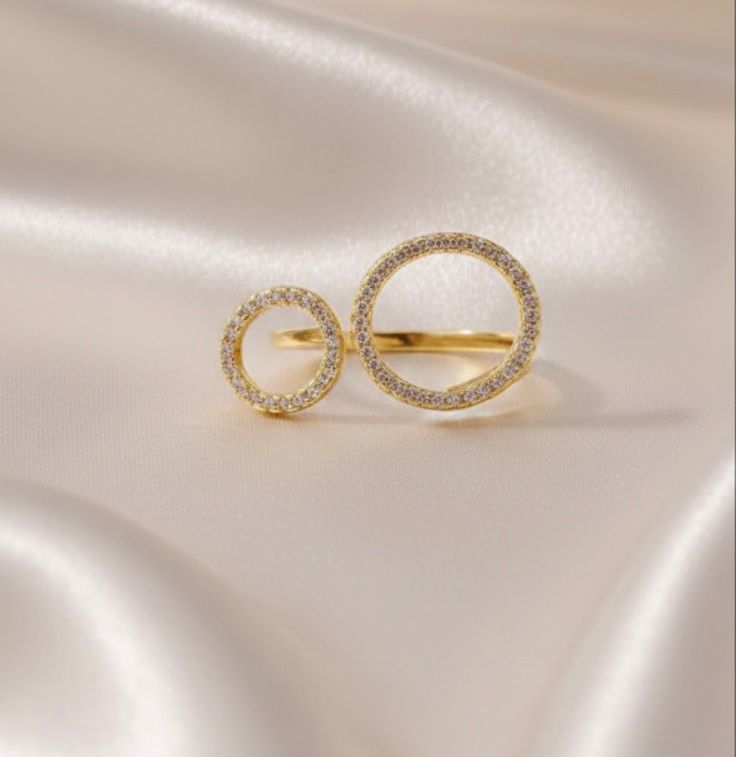 Anillo doble circulo zirconia