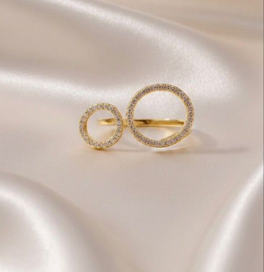 Anillo doble circulo zirconia