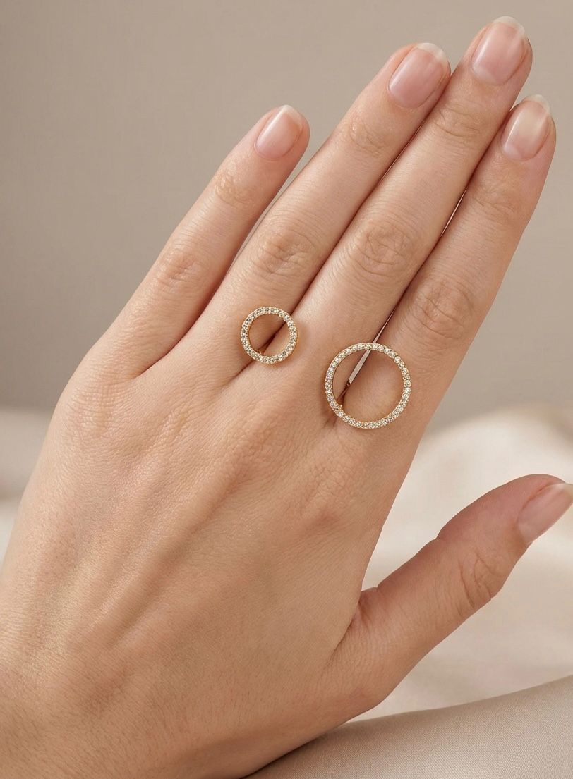 Anillo doble circulo zirconia