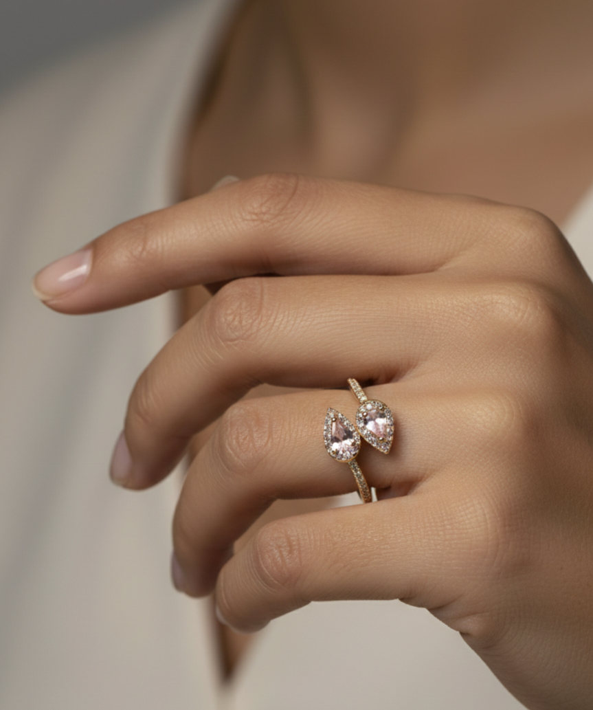 Anillo Zirconias Rosas