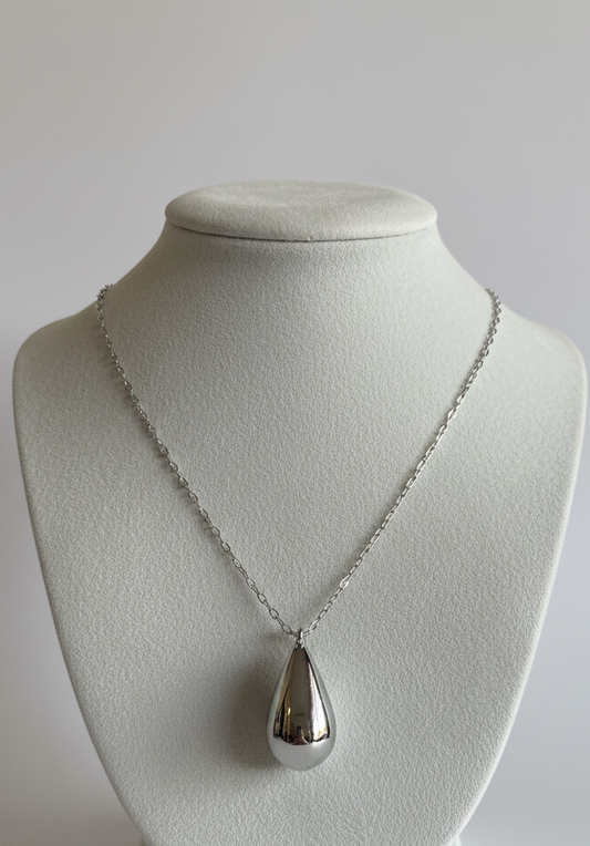 COLLAR GOTA PLATEADO