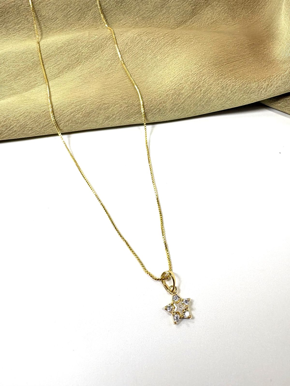 Collar Estrella Zirconia Plateado y Dorado