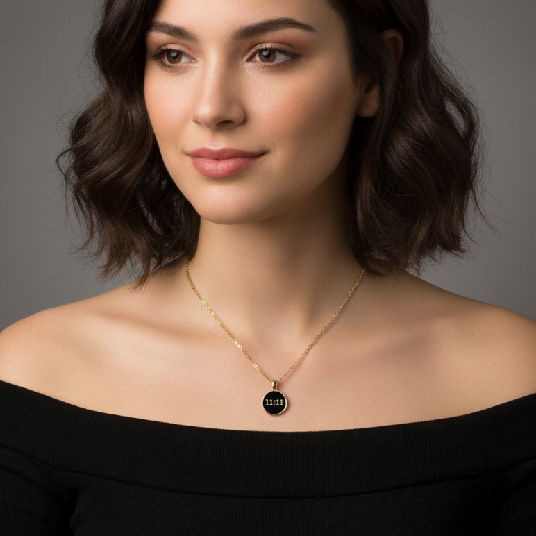 Collar 11:11 Negro Liso