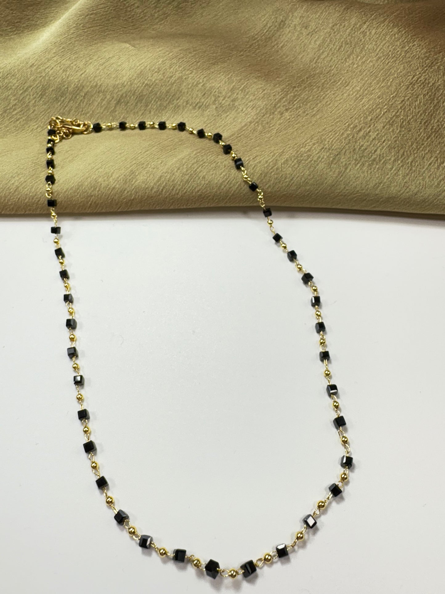 Collar Choker Circulos Negros Chicos