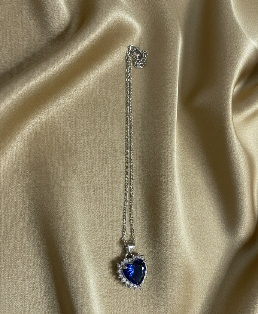 Collar Corazon Titanic Dorado y Plateado